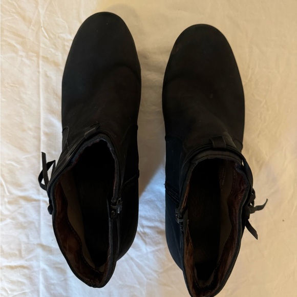 Dansko zip up bootie - size 41 - Picture 3 of 7